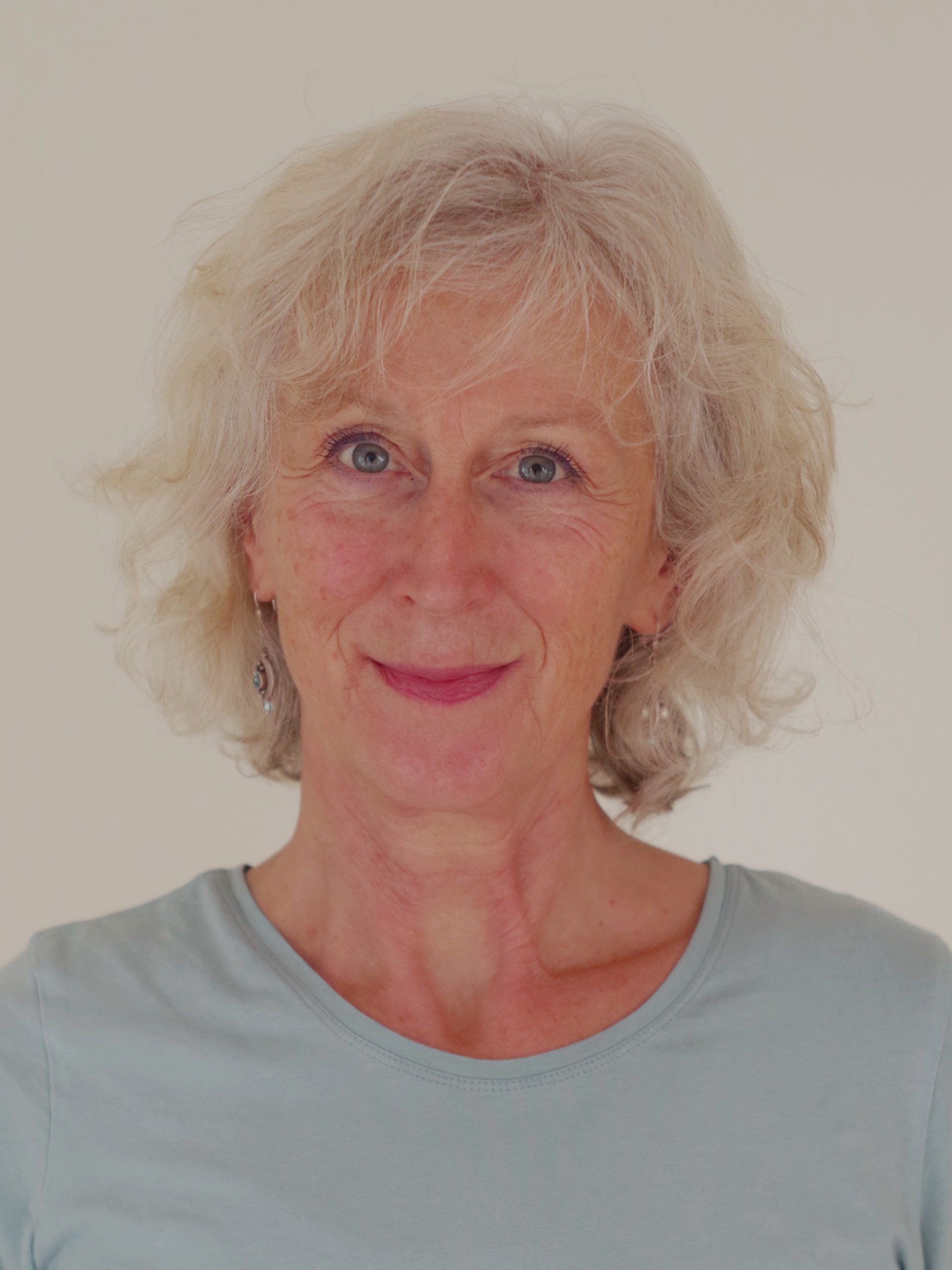 Ingrid Reuther Portrait 2020 (002)